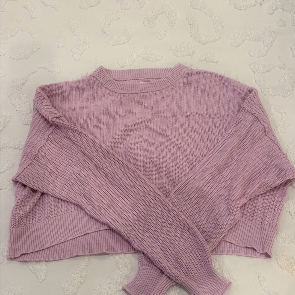 Aeropostale Women's Light Purple Crew Neck Sweater